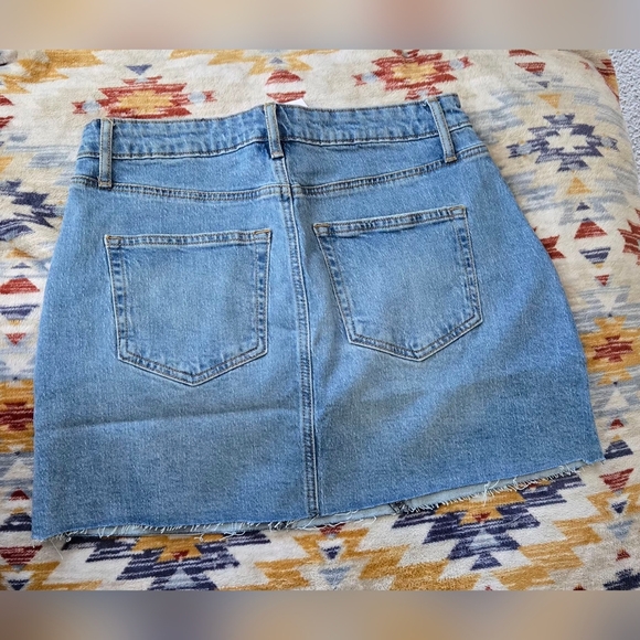 The Drop Arhaan Denim Mini
Skirt #1204 - Picture 3 of 8